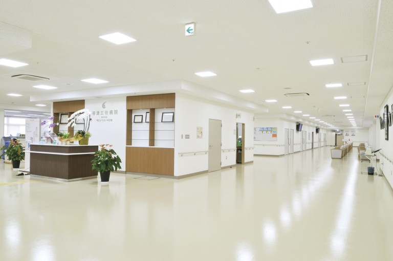 帯津三敬病院の施設写真